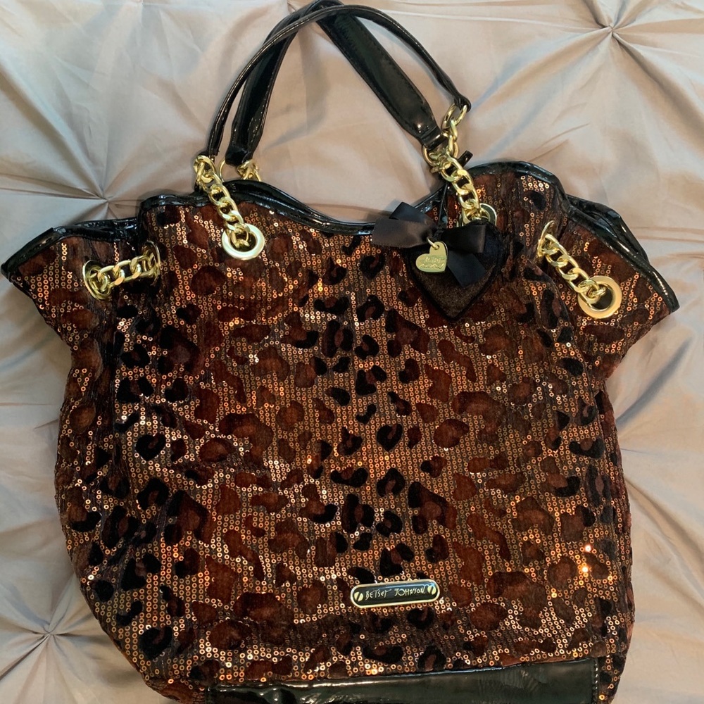 Brand new Betsy Johnson Bag!